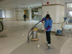 用心服務(wù)、沙發(fā)清洗、保潔、玻璃清洗、地暖管道清洗、樓宇開(kāi)荒保潔、家庭保潔、洗衣機(jī)清洗